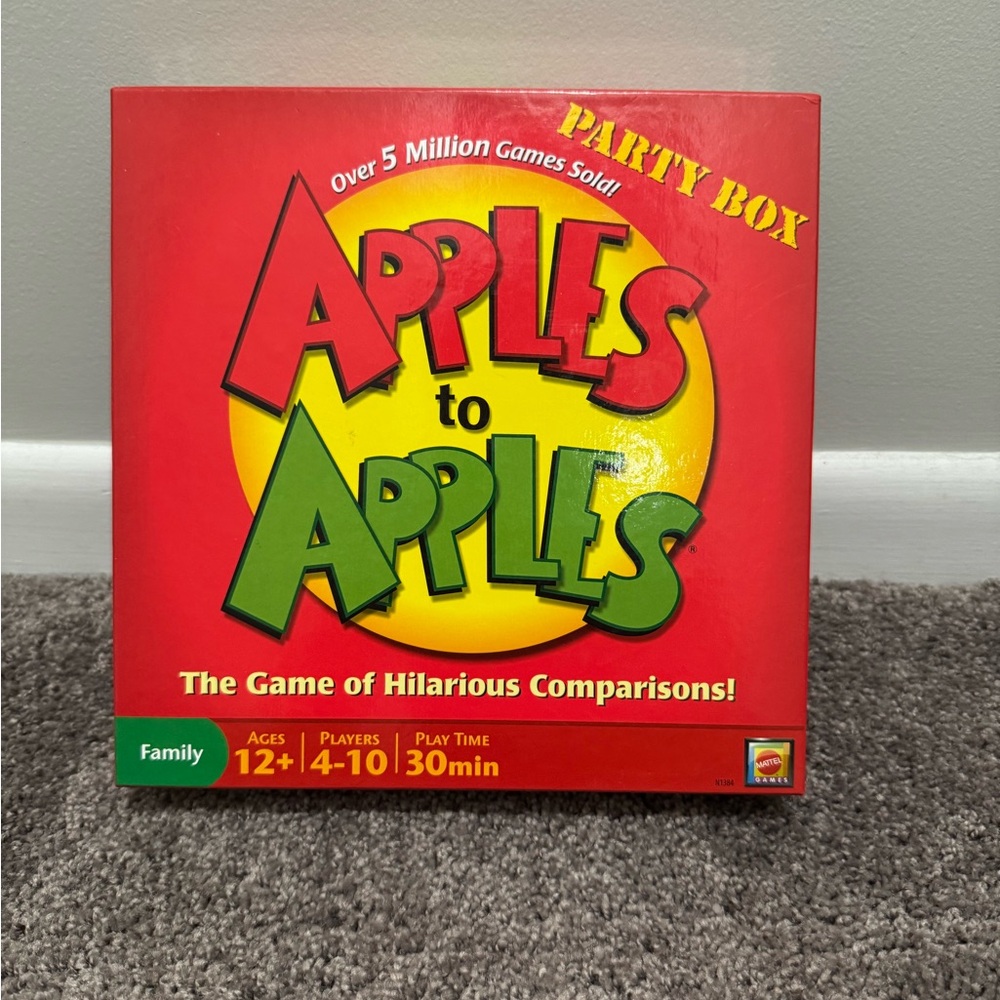 Mattel Apples to Apples Family Party Box The Game of Hilarious Comparisons